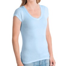 64%OFF レディースカジュアルシャツ VネックTシャツ - モーダルコットン、半袖（女性用） V-Neck T-Shirt - Modal-Cotton Short Sleeve (For Women)画像